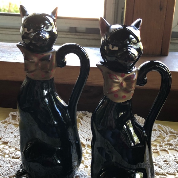 Vintage Other - Sleek MCM black cat cruets
